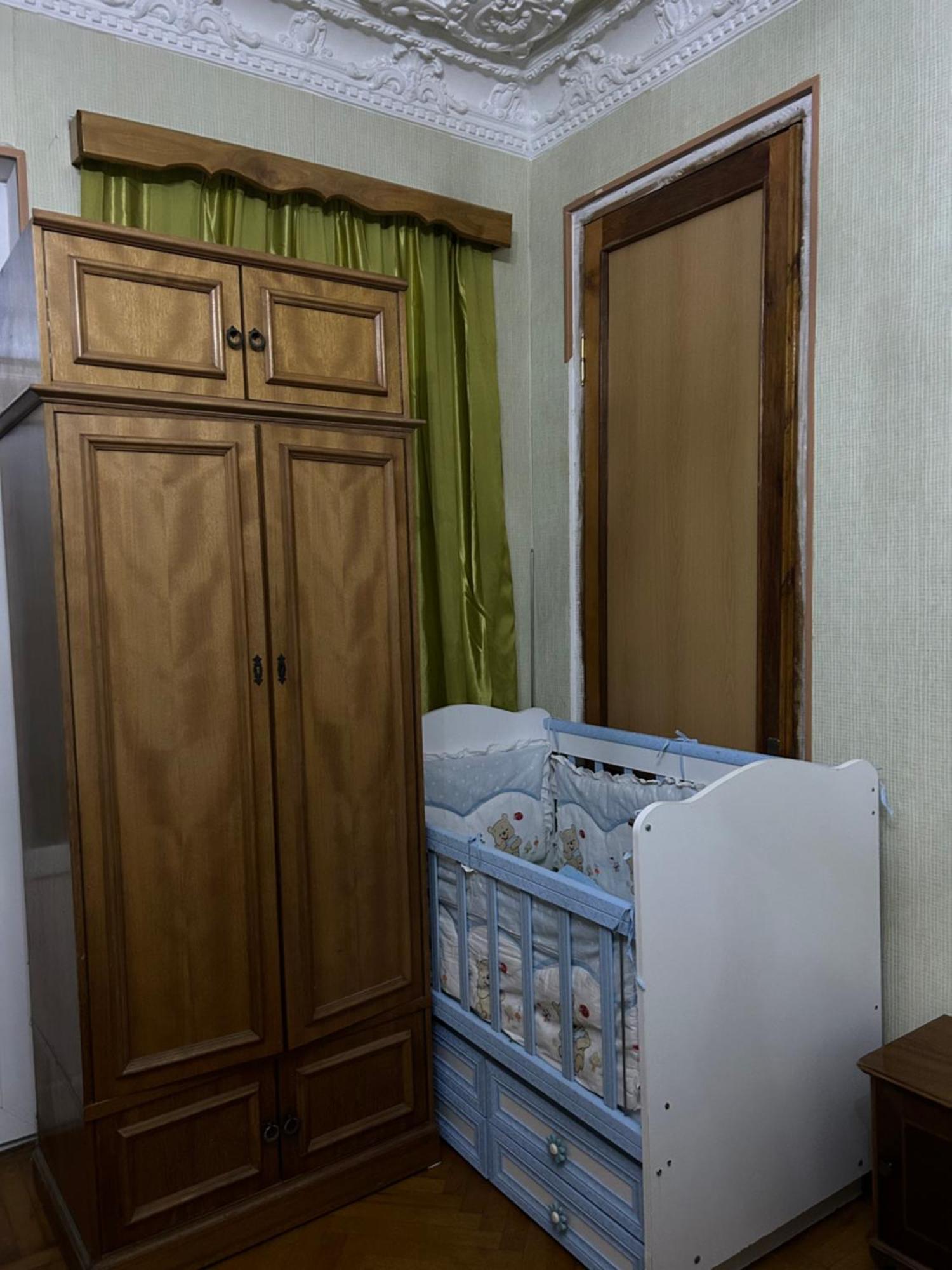 Friends House Hotel Kutaisi Bagian luar foto